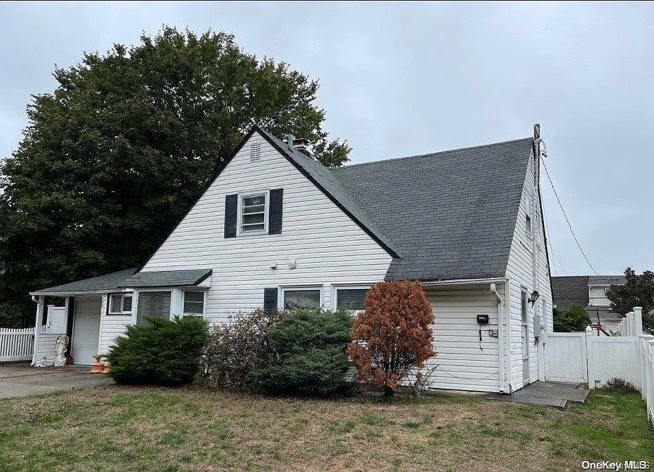 199 Loring Road photo 1