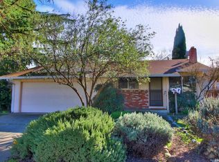 2116 Regis Dr, Davis, CA 95618