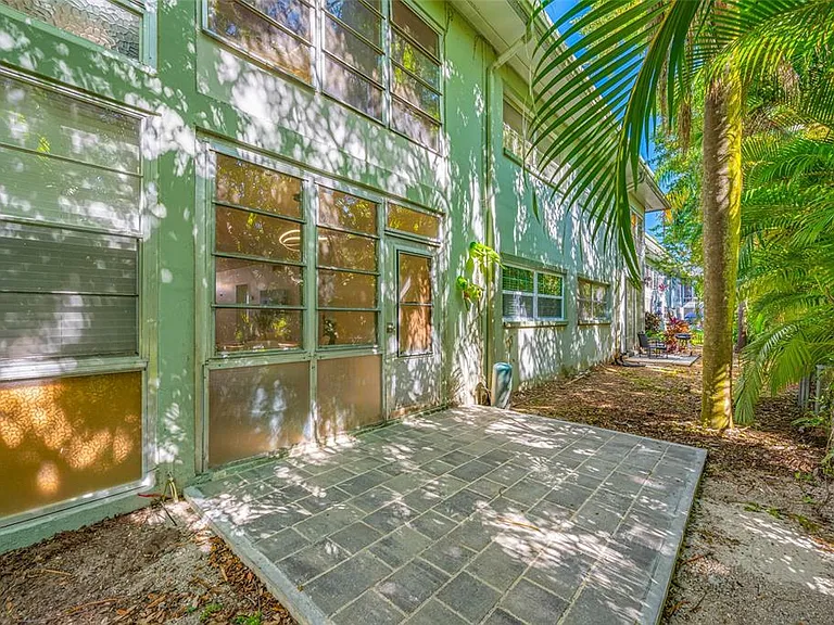 1433 S Belcher Rd #F9 — Photo 36