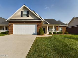 1556 Autumn Path Ln, Knoxville, TN 37918