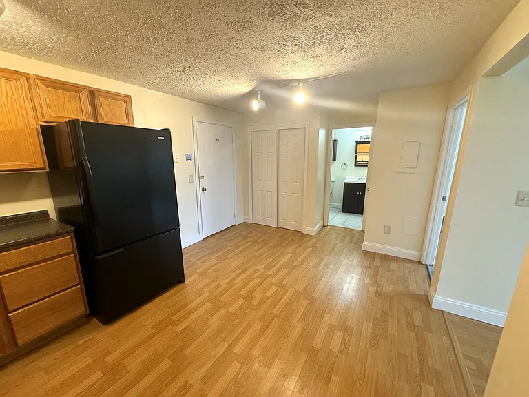 535 Calef Rd — Photo 6