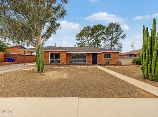 458 S Kenyon Dr, Tucson, AZ 85710