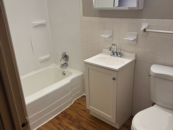 5th image of 6547 Grand Ave APT 2B
