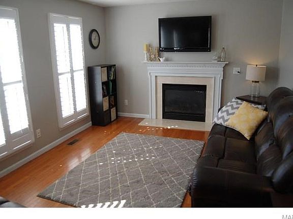 4th image of 1232 Parmer Dr
