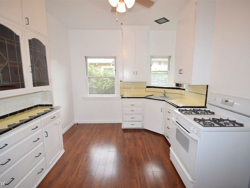 Cerritos Kitchen