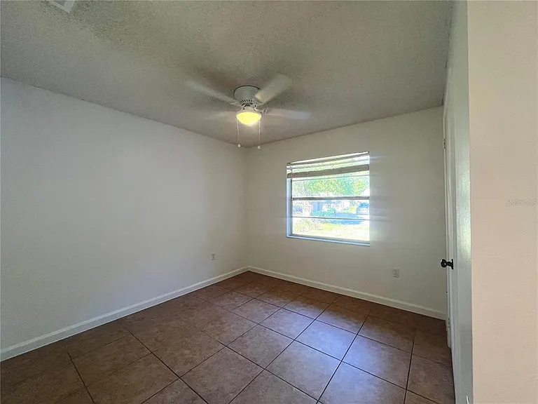 816 Sleepy Harbour Dr — Photo 11