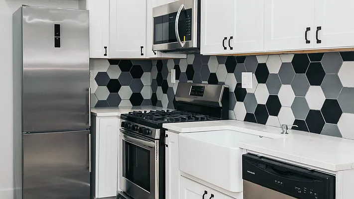 Rented by Nooklyn NYC LLC | media 13