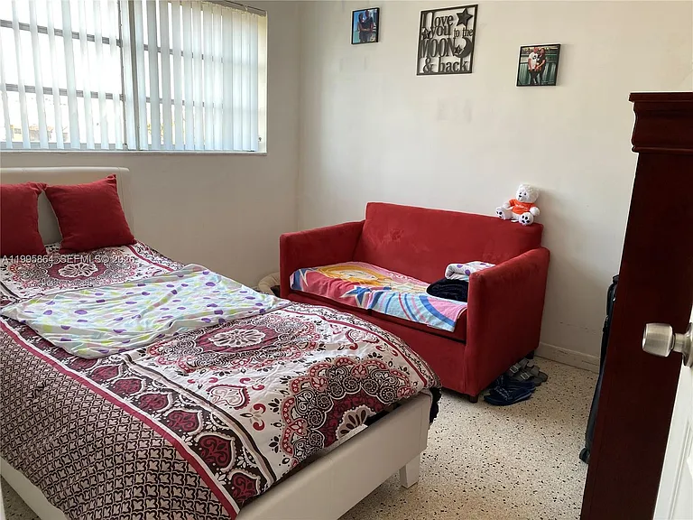 420 NW 12th Ave #43 — Photo 7
