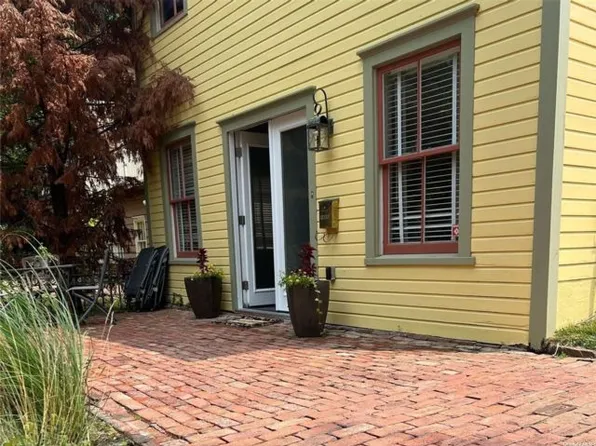 1435 Old Northern Blvd, Roslyn, NY 11576