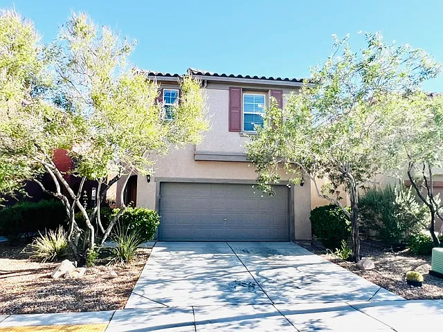 4 bed, 1840 sqft, $2,200 — Photo 1