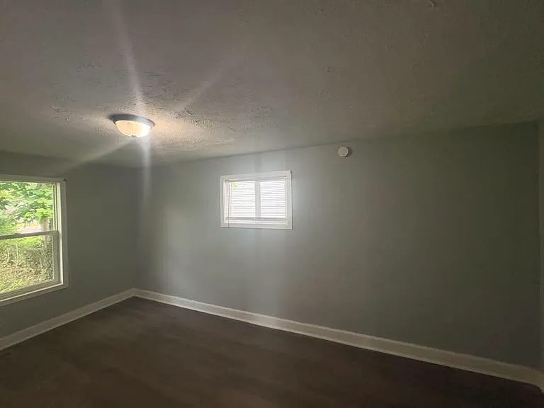2926 Adams St — Photo 10