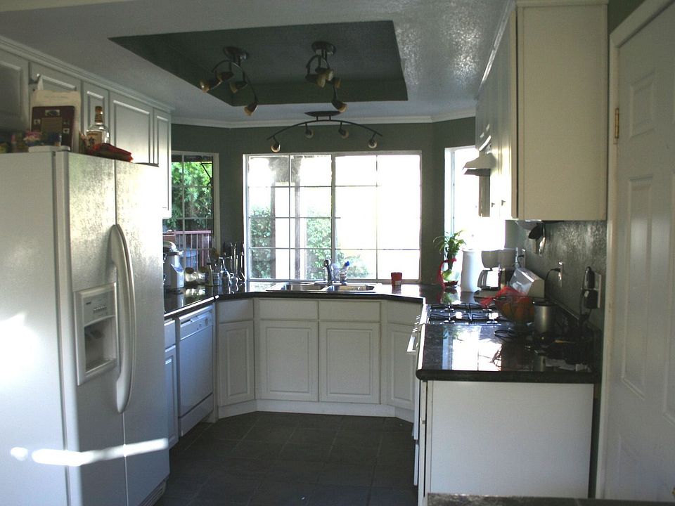 2nd image of 30564 Iron Bark Ct