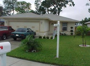 225 NW 6th Ave, Dania, FL 33004