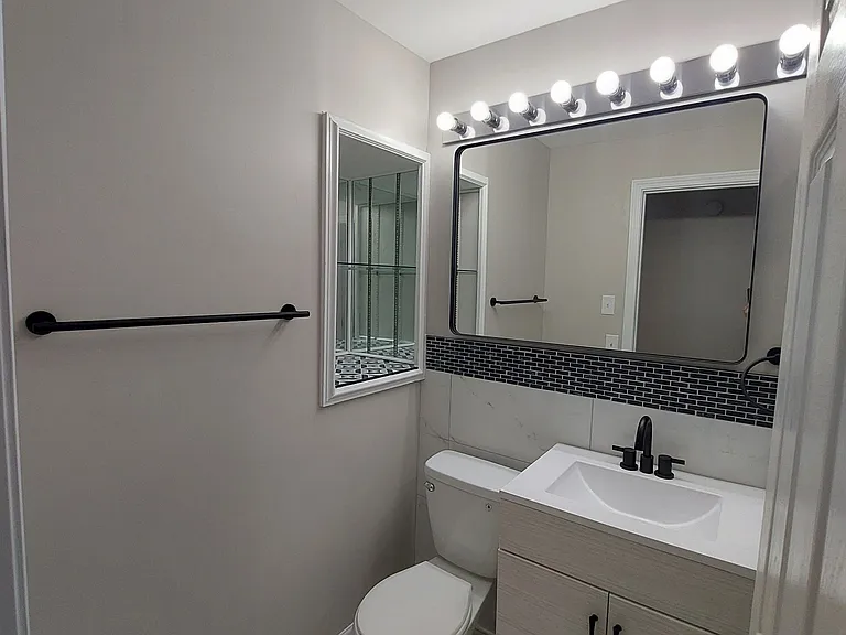 201 Acklen Park Dr #21 — Photo 5