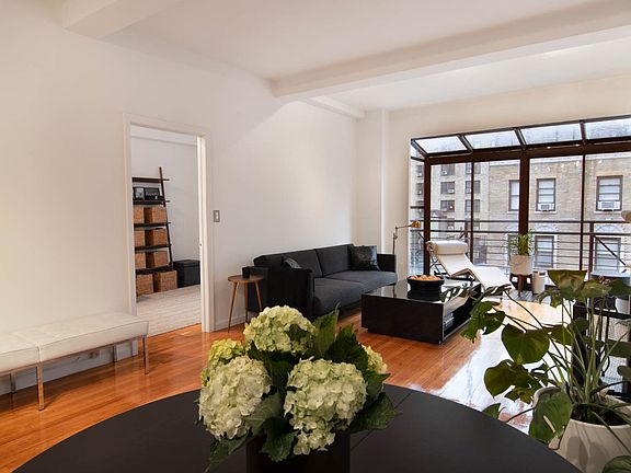 2nd image of 145 W 58th St #12H