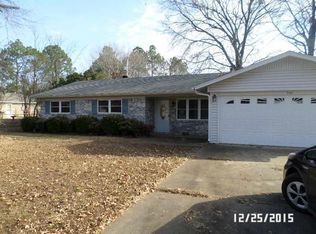 604 N Mobile Ave, Russellville, AR 72801