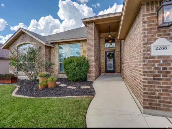 2266 SUN CHASE BLVD, New Braunfels, TX 78130