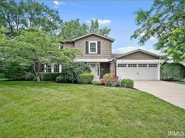 1626 Lakewood Dr, Fort Wayne, IN 46819