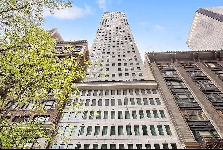 70 W 45th St #42 — Photo 9