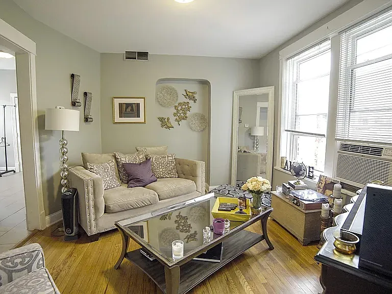 2545 N Springfield Ave #1 — Photo 2