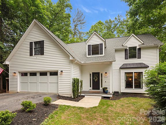 3rd image of 1130 New Castle Ct