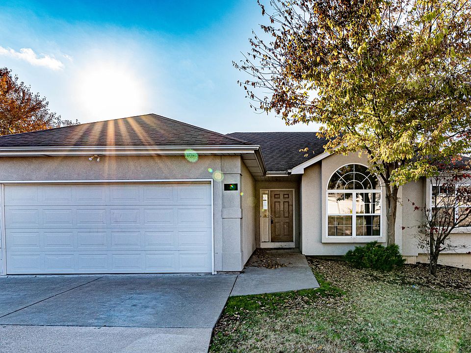 1st image of 2300 Solano Ct