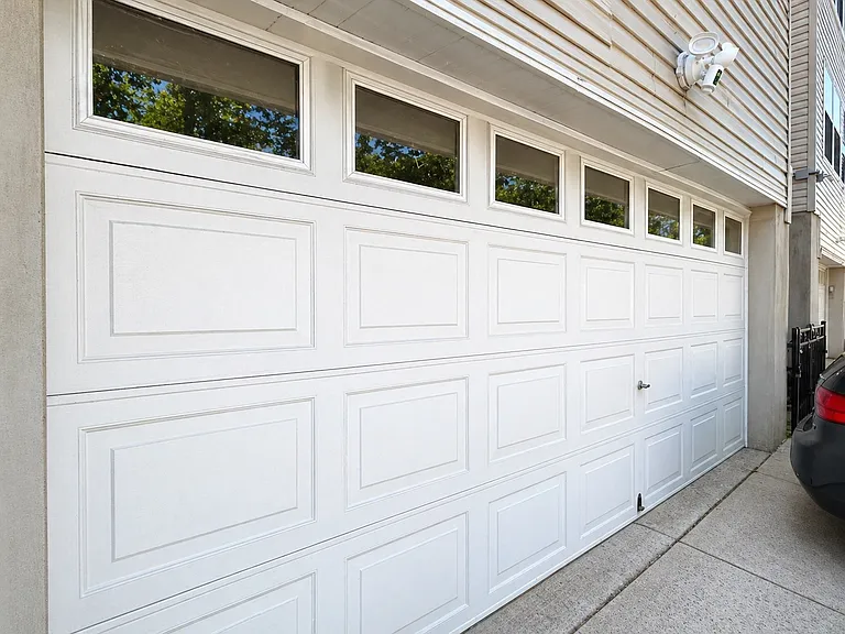 374 Sip Ave #1 — Photo 15