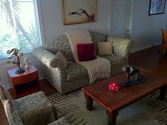 5th image of 12767 Kittridge St