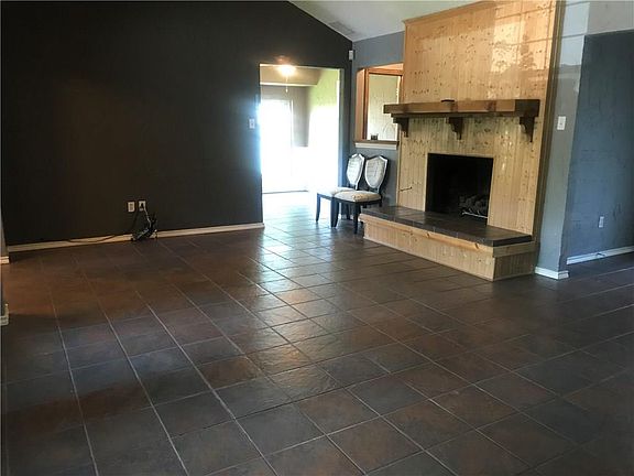 4th image of 5125 Woodmeadow Ct