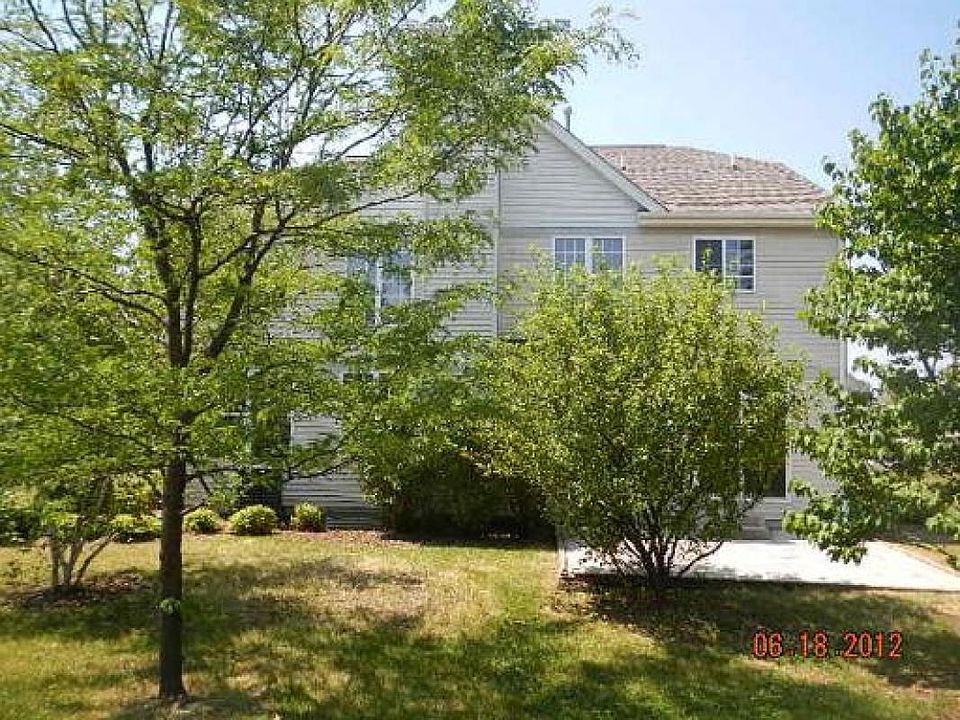 2nd image of 1441 White Oak Ln