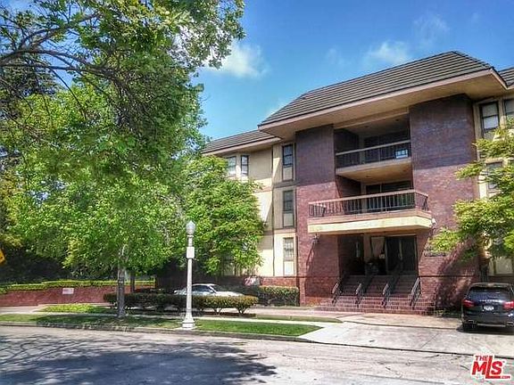 2nd image of 4595 Wilshire Blvd Unit 302