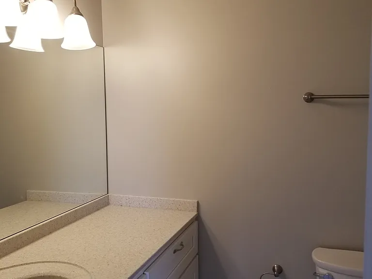 4811 Chicago St — Photo 9