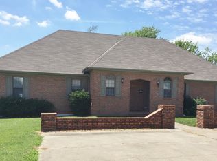 905 N 20th St #A, Murray, KY 42071