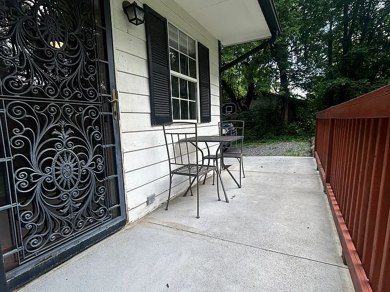 Brice St — Photo 12