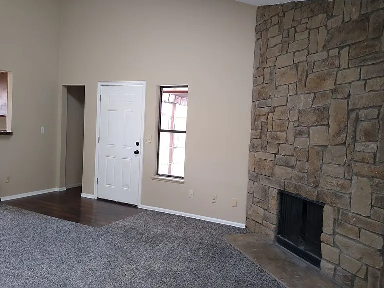 460 S Fenton St — Photo 55