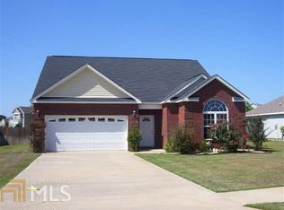 604 Falkirk Dr, Warner Robins, GA 31088