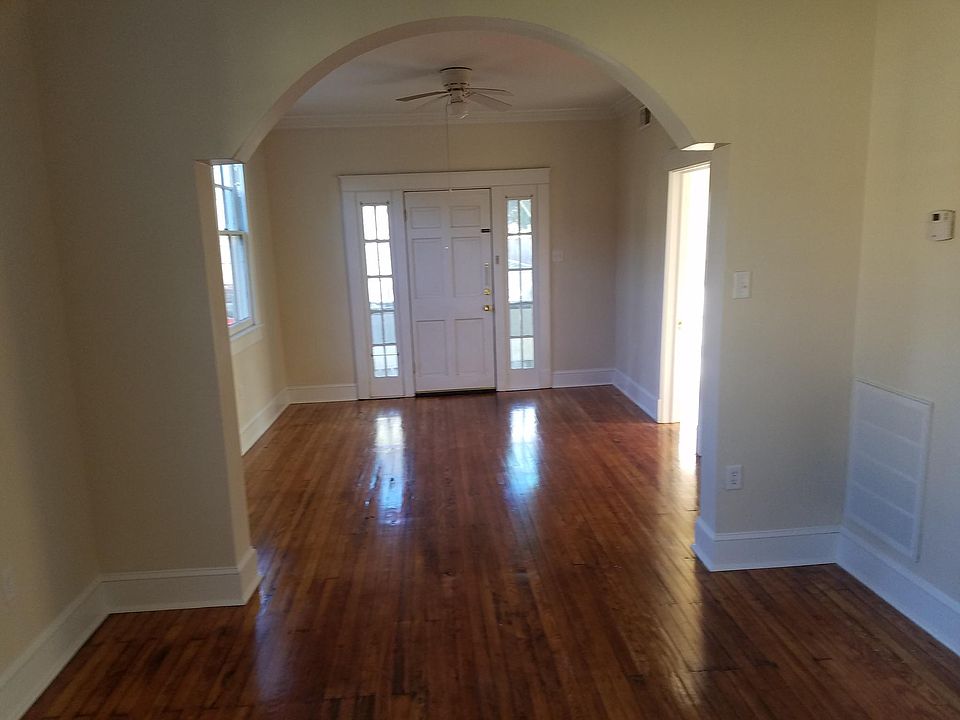 1st image of 4624 Willow St