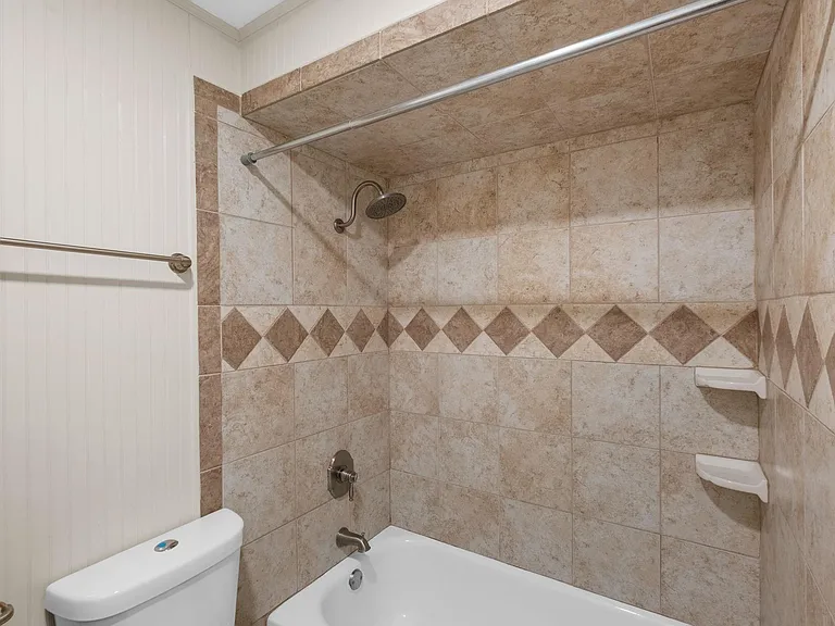 3174 La Quinta Dr — Photo 35