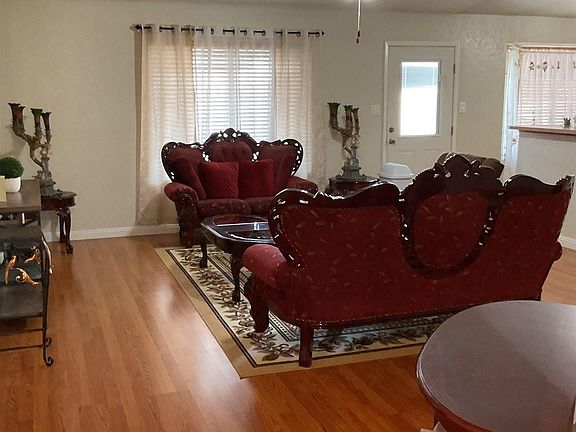 5th image of 6072 E 40th Ln
