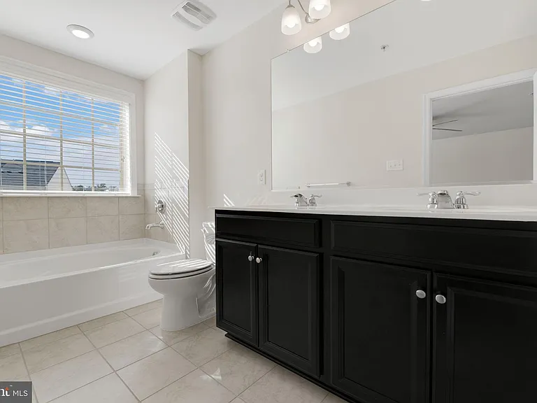 15211 Lady Lauren Ln — Photo 17