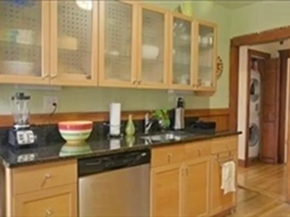 158 South St #1-U-3R, Jamaica Plain, MA 02130