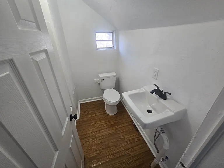 1115 Grayson Ave NW — Photo 11