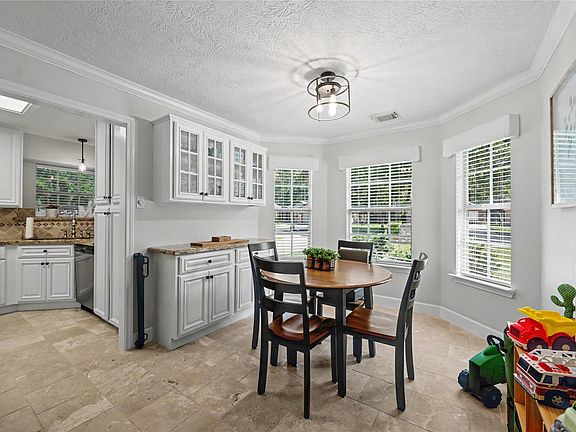 5th image of 2910 & 2914 Skimmer Way