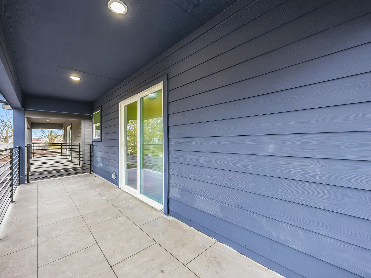 3 bed, 2.5 bath, 1600 sqft, $1,850 — Photo 4
