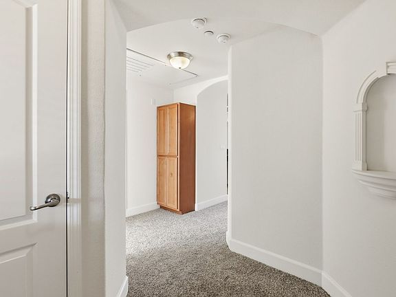 5th image of 1501 Secret Ravine Pkwy Unit 811