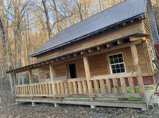 8119 Buckeye St, Pound, VA 24279