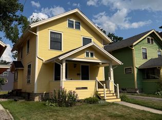 139 Leslie St, Lansing, MI 48912