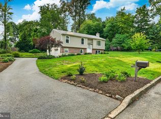 2602 Pheasant Run Ln, Spring City, PA 19475