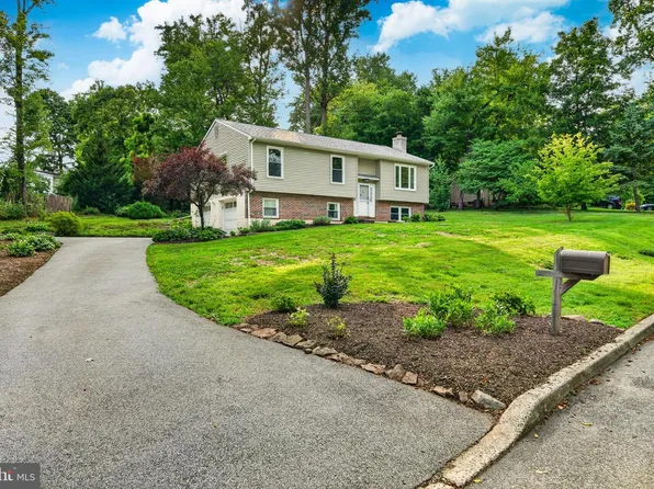 2602 Pheasant Run Ln, Spring City, PA 19475