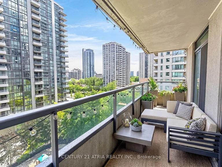 23 Hollywood Ave #808 — Photo 40